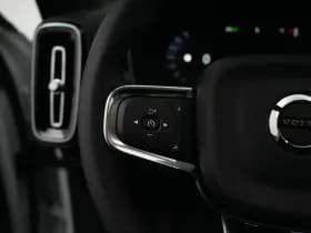 Volvo XC40 thumbnail 37