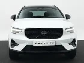 Volvo XC40 thumbnail 5