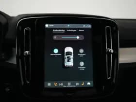 Volvo XC40 thumbnail 44