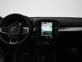 Volvo XC40 thumbnail 7