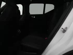 Volvo XC40 thumbnail 10