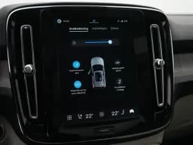 Volvo XC40 thumbnail 42