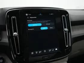 Volvo XC40 thumbnail 44