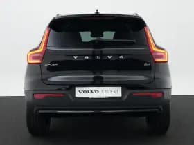 Volvo XC40 thumbnail 6