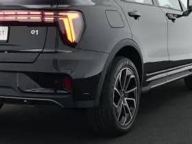 Lynk & Co 01 thumbnail 21