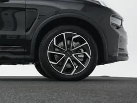 Lynk & Co 01 thumbnail 51