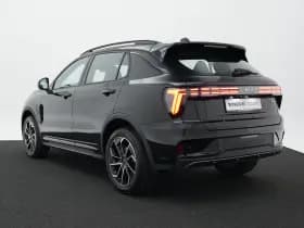Lynk & Co 01 thumbnail 53