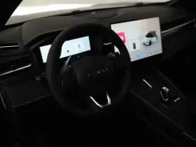 Lynk & Co 01 thumbnail 8