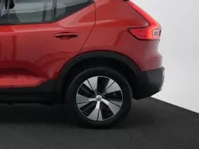 Volvo XC40 thumbnail 42