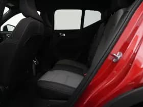 Volvo XC40 thumbnail 10