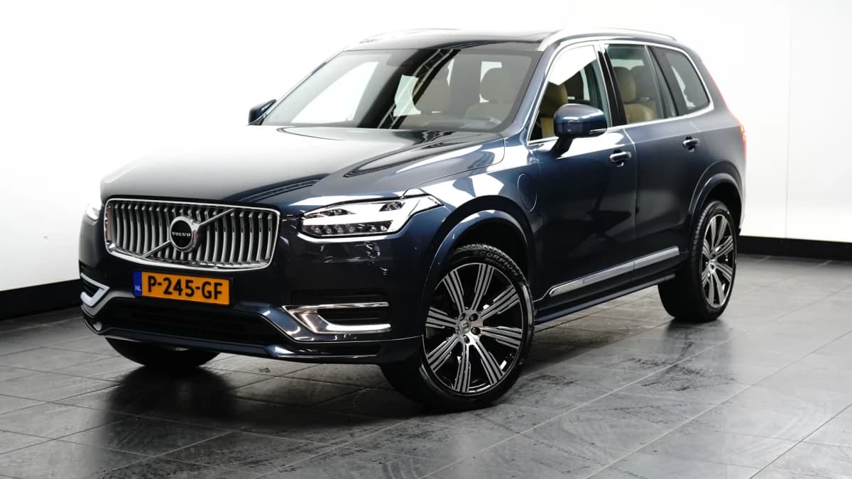 Volvo XC90 — foto 1