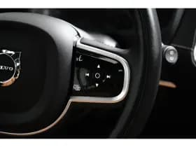 Volvo XC90 thumbnail 26