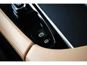 Volvo XC90 thumbnail 34