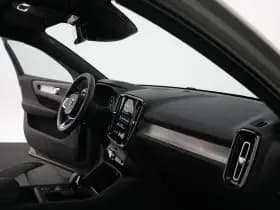 Volvo XC40 thumbnail 12