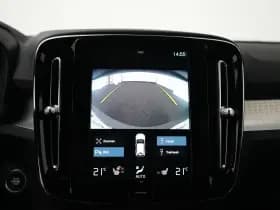 Volvo XC40 thumbnail 25
