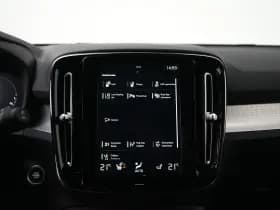 Volvo XC40 thumbnail 35