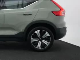 Volvo XC40 thumbnail 44