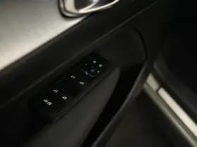 Volvo XC40 thumbnail 47