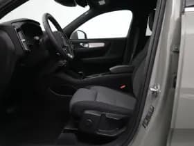 Volvo XC40 thumbnail 9