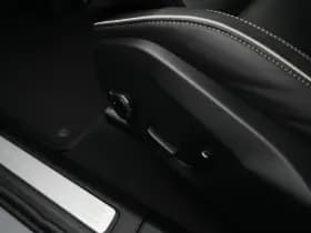 Volvo XC60 thumbnail 30