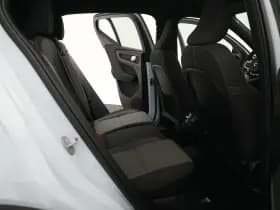 Volvo XC40 thumbnail 11