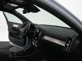 Volvo XC40 thumbnail 12