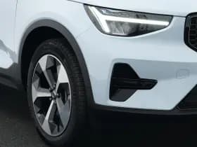 Volvo XC40 thumbnail 17