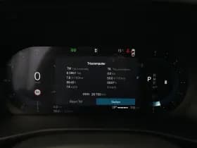 Volvo XC40 thumbnail 18