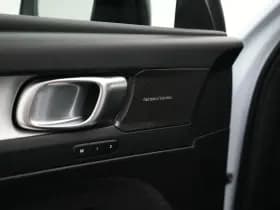 Volvo XC40 thumbnail 27