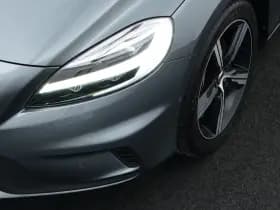 Volvo V40 thumbnail 16