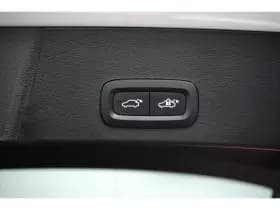 Volvo XC40 thumbnail 12