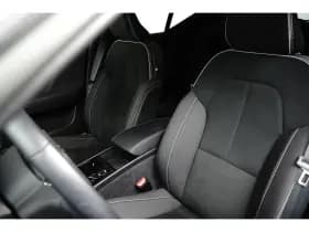 Volvo XC40 thumbnail 18