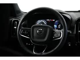 Volvo XC40 thumbnail 22