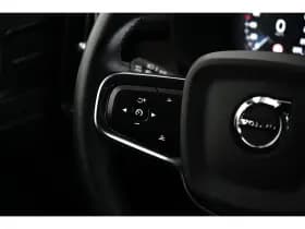 Volvo XC40 thumbnail 23