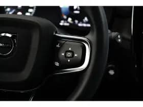 Volvo XC40 thumbnail 24