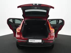 Volvo XC40 thumbnail 13