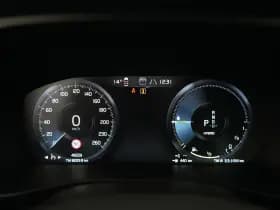 Volvo XC40 thumbnail 17