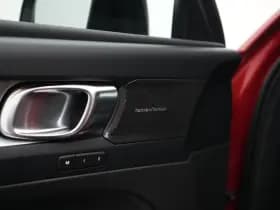 Volvo XC40 thumbnail 23