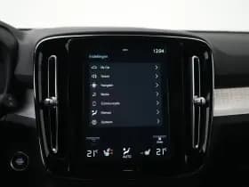 Volvo XC40 thumbnail 40