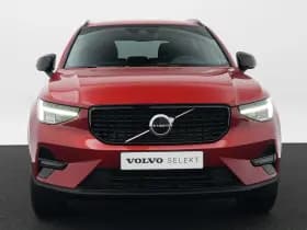 Volvo XC40 thumbnail 5