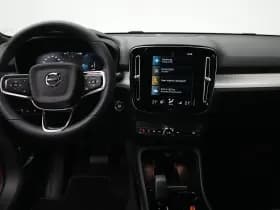 Volvo XC40 thumbnail 7