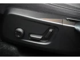Volvo XC40 thumbnail 18