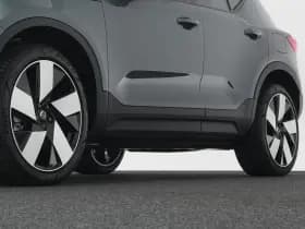 Volvo EX40 thumbnail 20