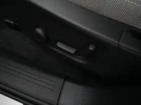 Volvo EX40 thumbnail 26