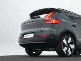 Volvo EX40 thumbnail 30