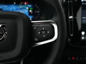 Volvo EX40 thumbnail 34