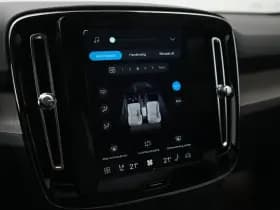 Volvo EX40 thumbnail 44