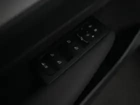 Volvo EX40 thumbnail 49