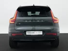 Volvo EX40 thumbnail 6
