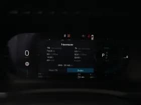 Volvo XC90 thumbnail 17